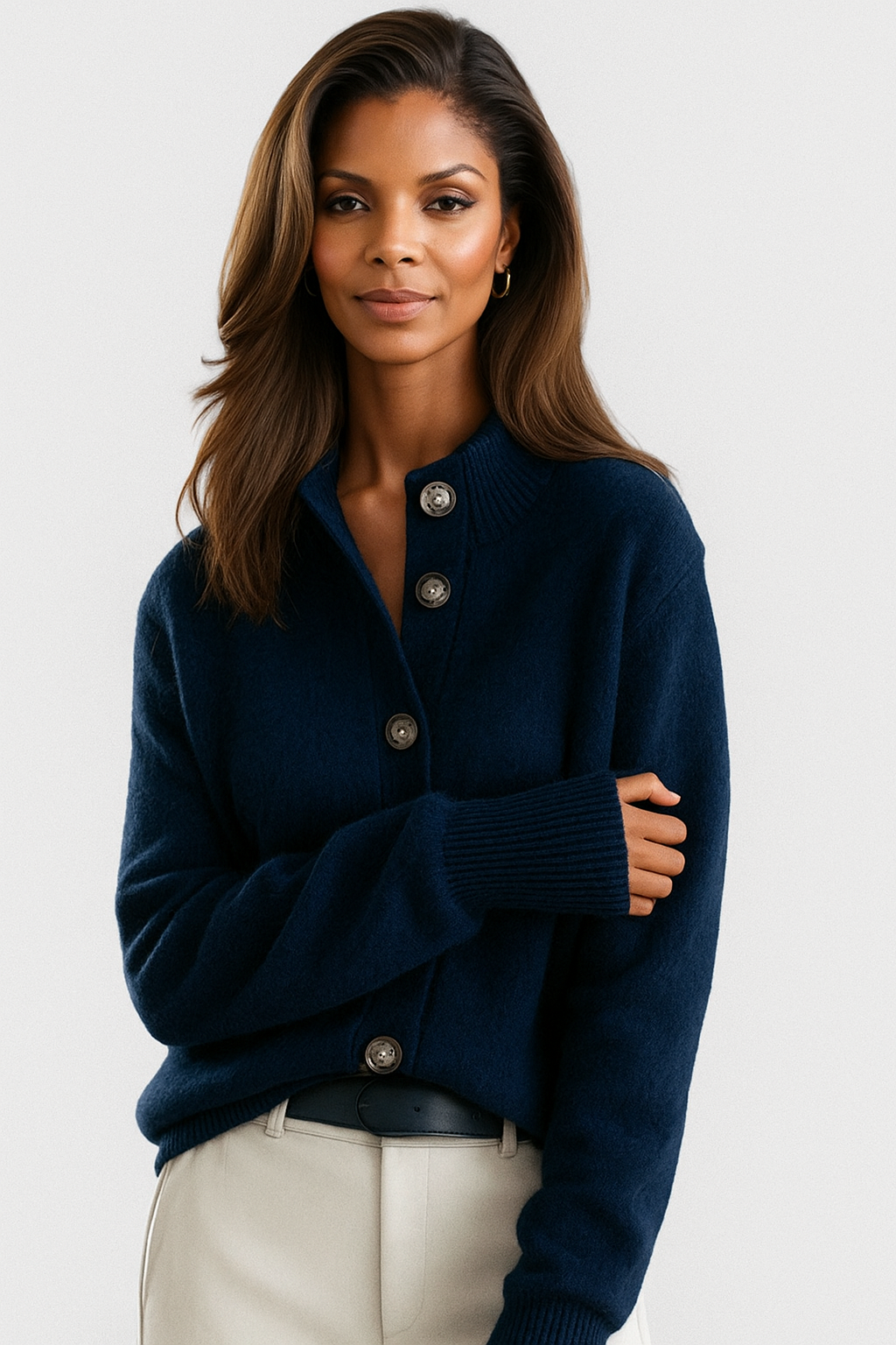 Women's button cardigan with ribbed collar, long sleeves and front buttons