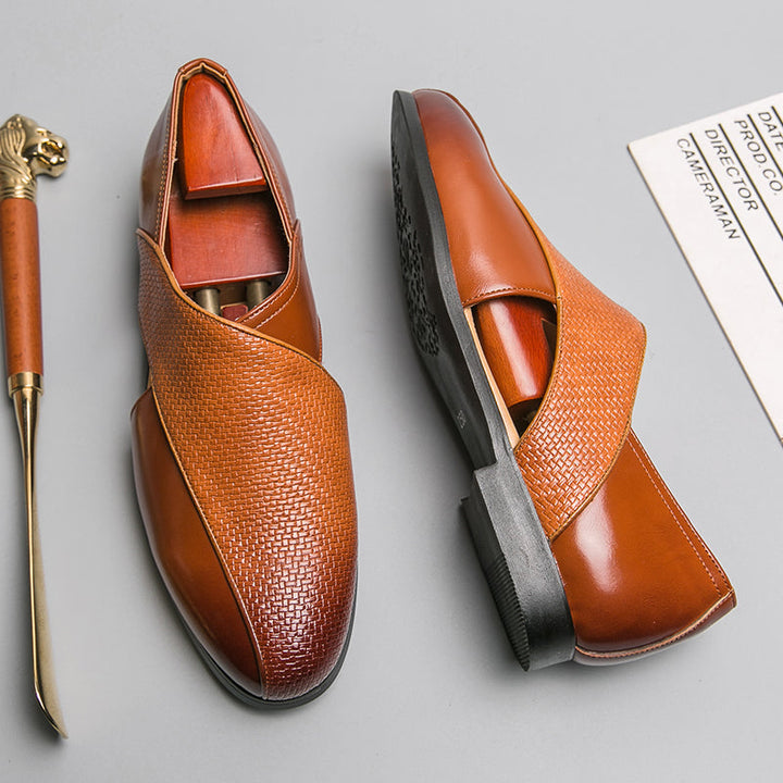 Men's textured slip-on loafers with rounded toe and low heel