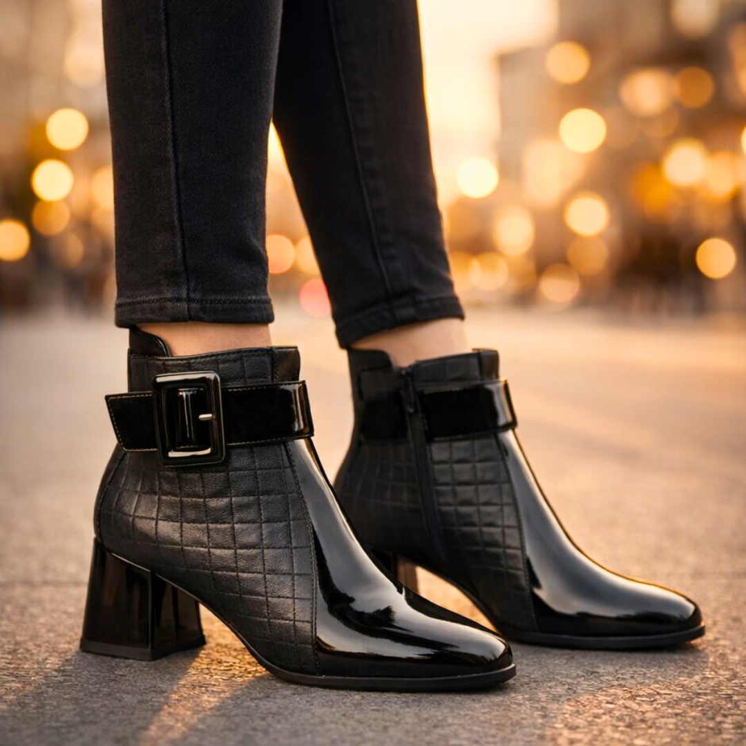 Quilted ankle boots with buckle strap and block heel
