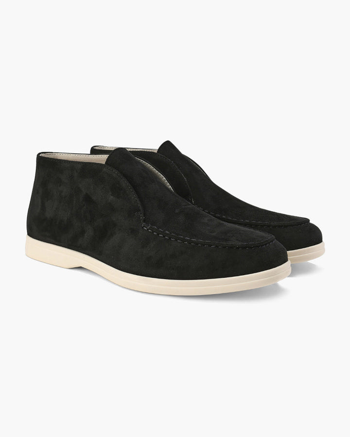 Unisex ankle loafers with round moc toe and flat sole