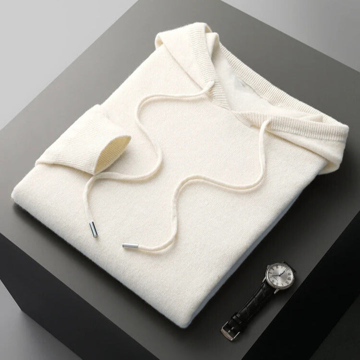 Men's plain pullover hoodie with drawstring hood and ribbed trims