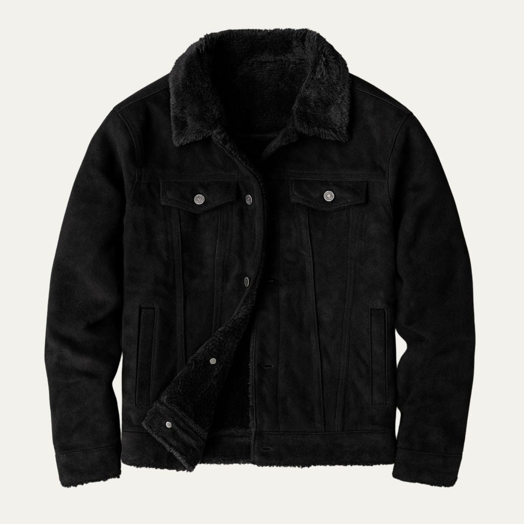 Men's sherpa lined jacket with snap fastening, long sleeves and multiple front pockets