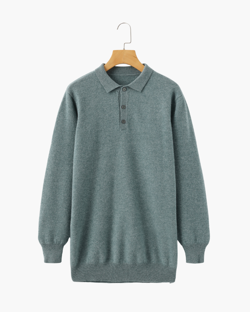 Long sleeve polo sweater with collar and three-button placket