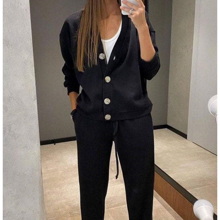 Women's knitted V-neck cardigan and relaxed trousers two-piece set