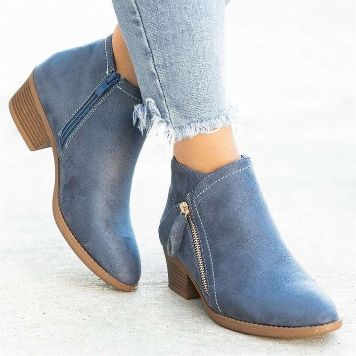 Women's ankle boots with side zipper and low block heel