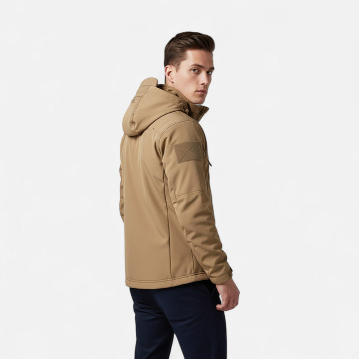 Men's hooded jacket with zipped pockets