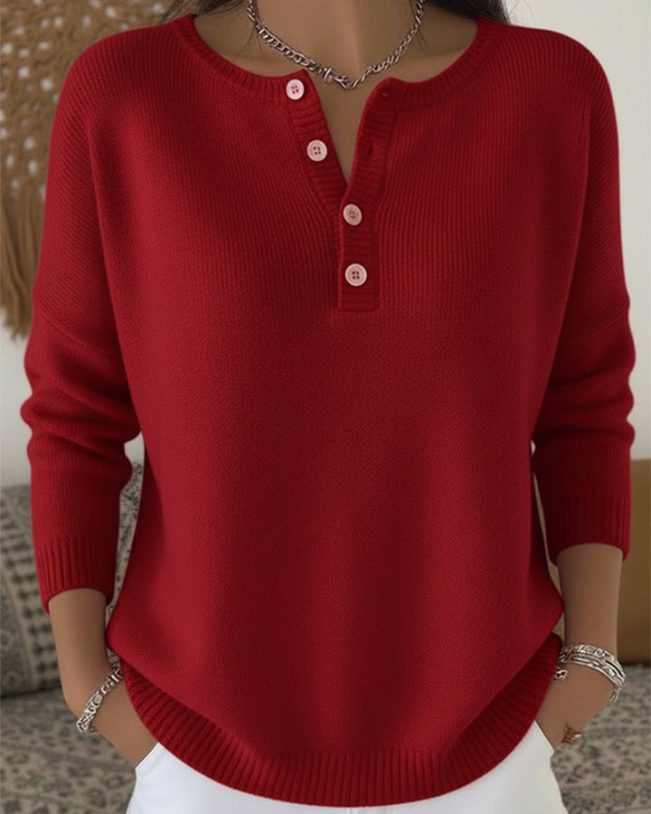 Women's ribbed knit jumper with round neckline and front button placket