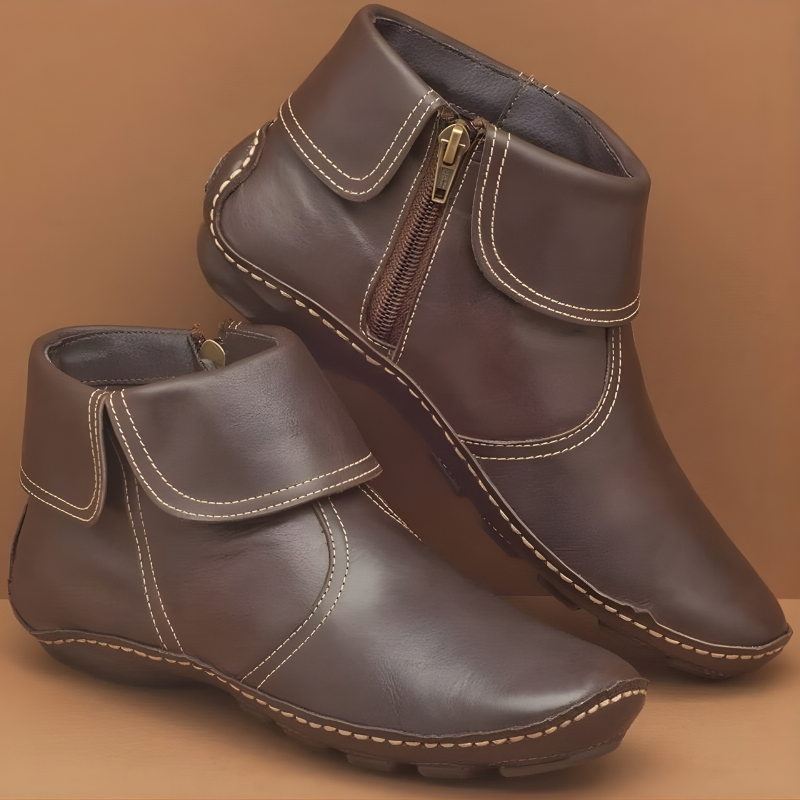 Women's ankle boots with round toe, side zip and low sole