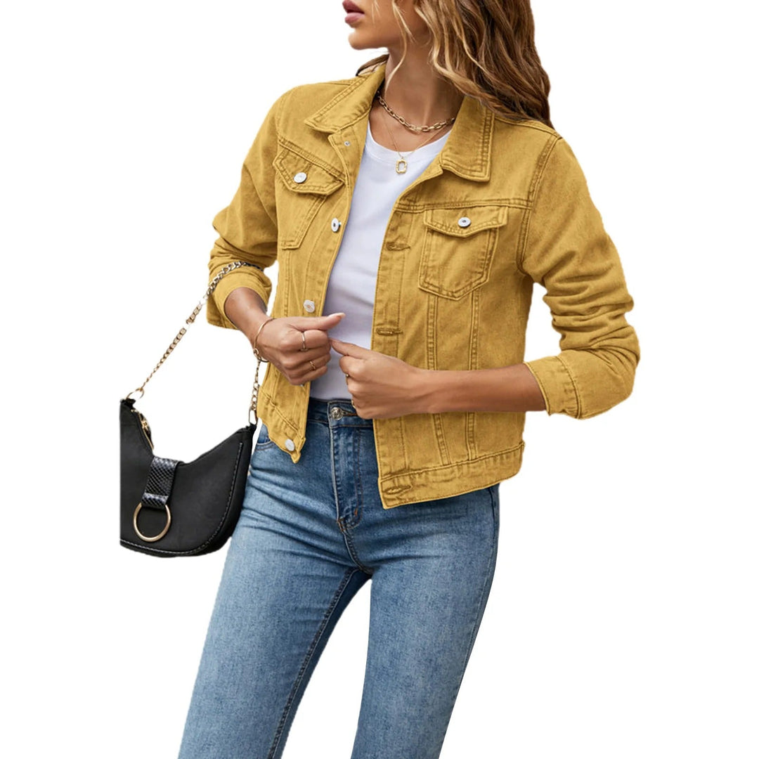 Women's denim jacket with pointed collar, long sleeves, chest pockets and button front