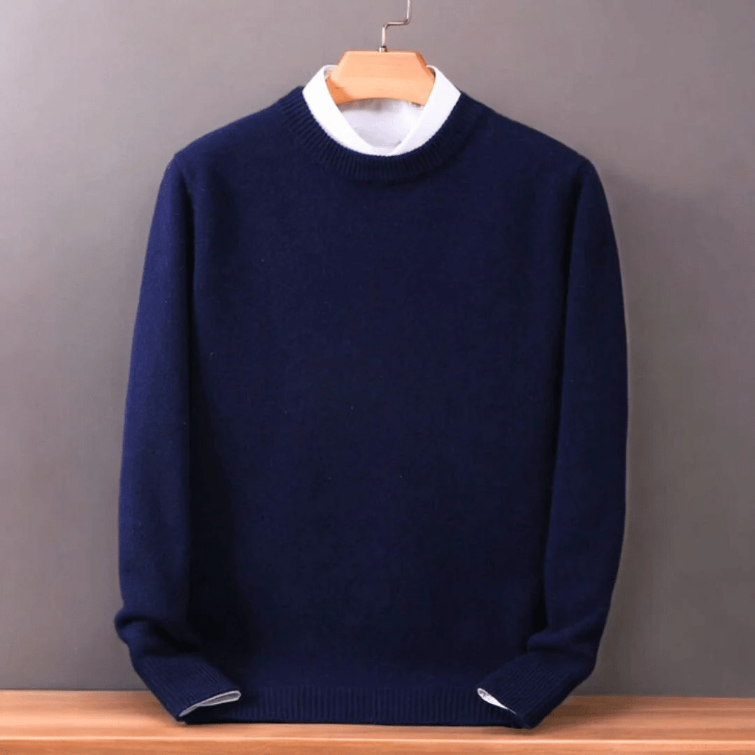 Men's oversized crew neck jumper with long sleeves and ribbed trims