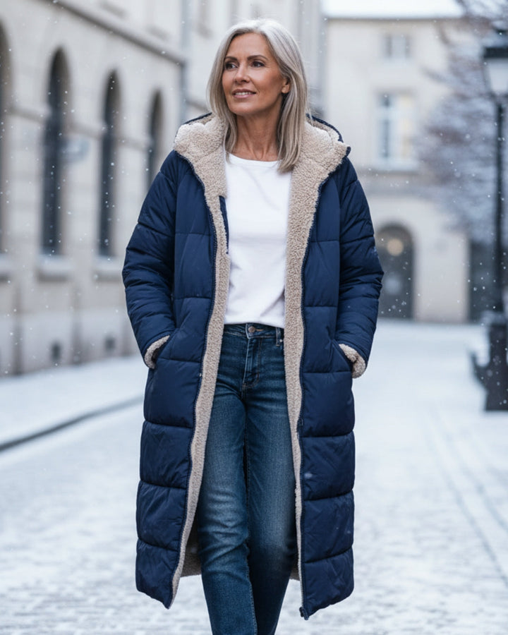 Women's long quilted hooded coat with contrasting textured lining