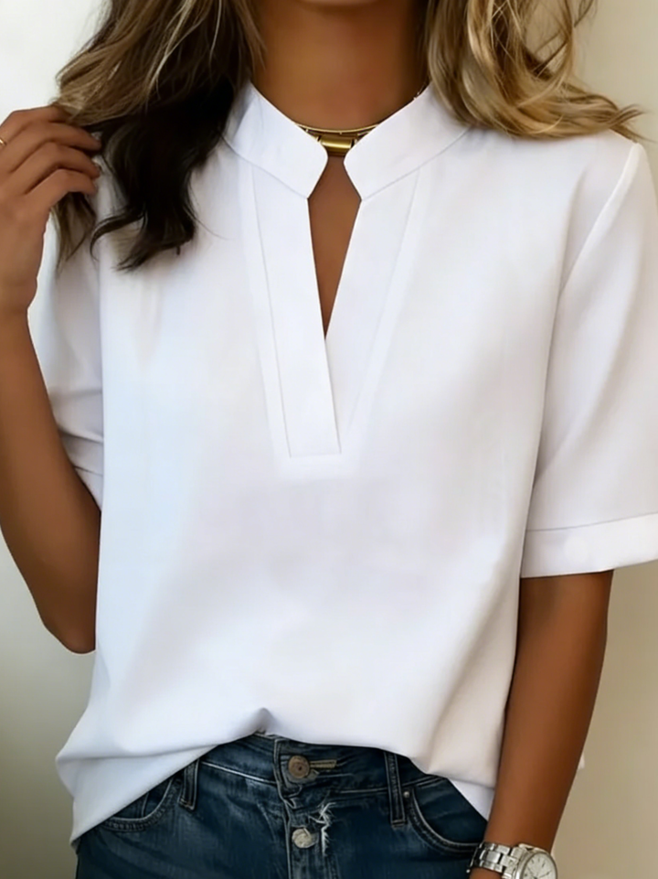 Women's collared short-sleeve lightweight blouse