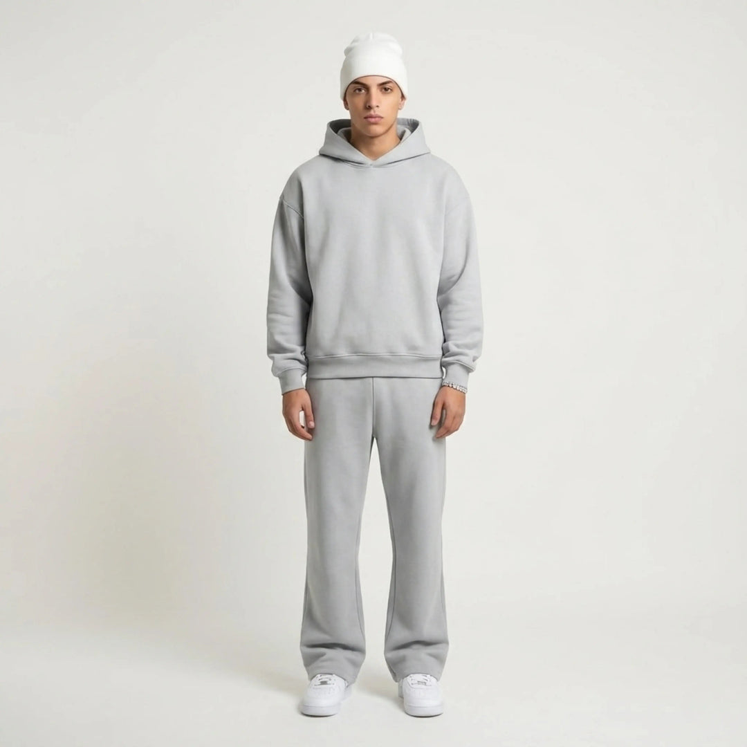 Men's hooded tracksuit set with oversized sweatshirt and full-length joggers