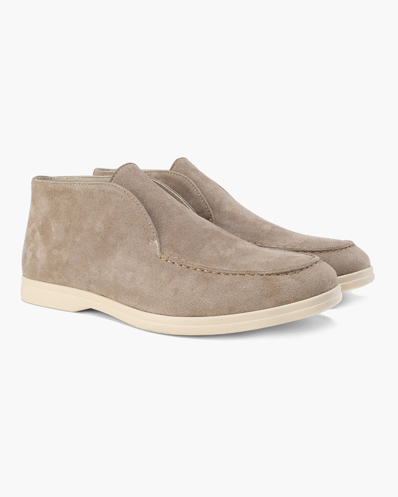 Unisex ankle loafers with round moc toe and flat sole