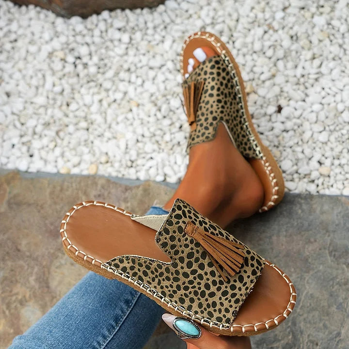 Robin | Comfortable Flat Sandals - Image 11