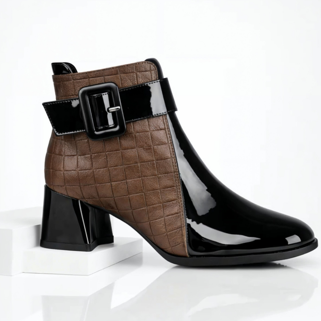 Quilted ankle boots with buckle strap and block heel