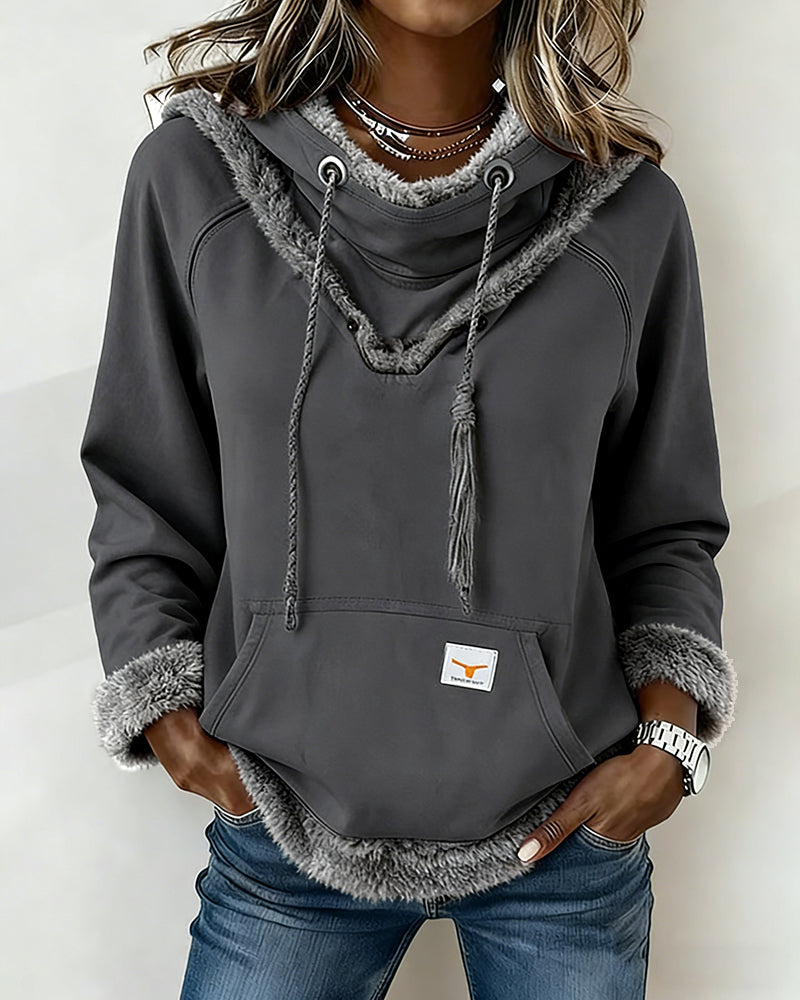Women's hooded sweatshirt with plush trim, drawstrings and kangaroo pocket