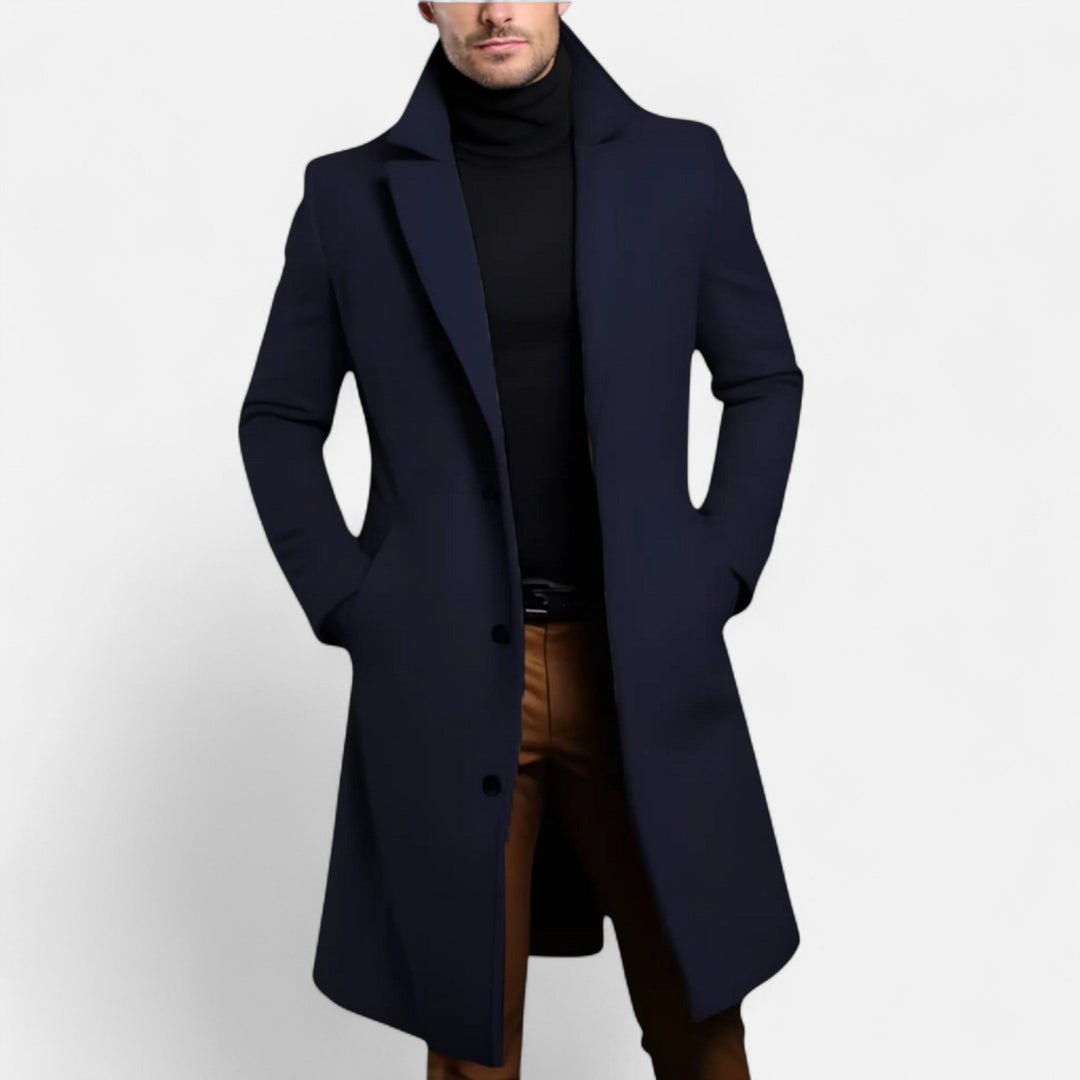 Men's hooded puffer coat with quilted panels and front pockets