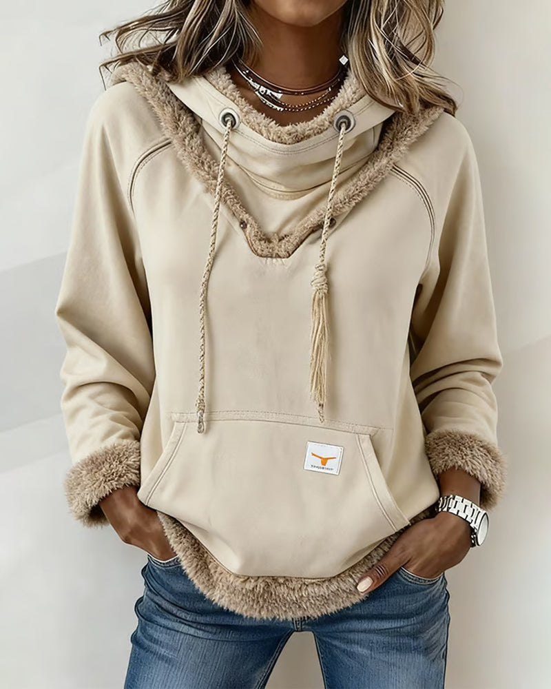 Women's hooded sweatshirt with plush trim, drawstrings and kangaroo pocket