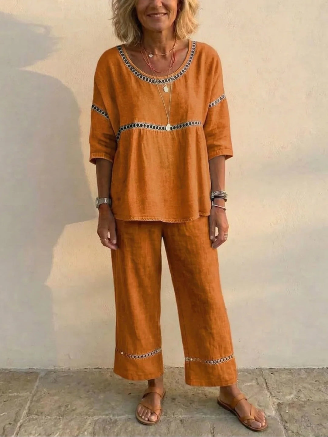 Women's two-piece linen set with lace trim