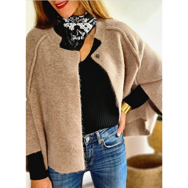 Veloura | Elegant Coat with Timeless Charm - Image 10