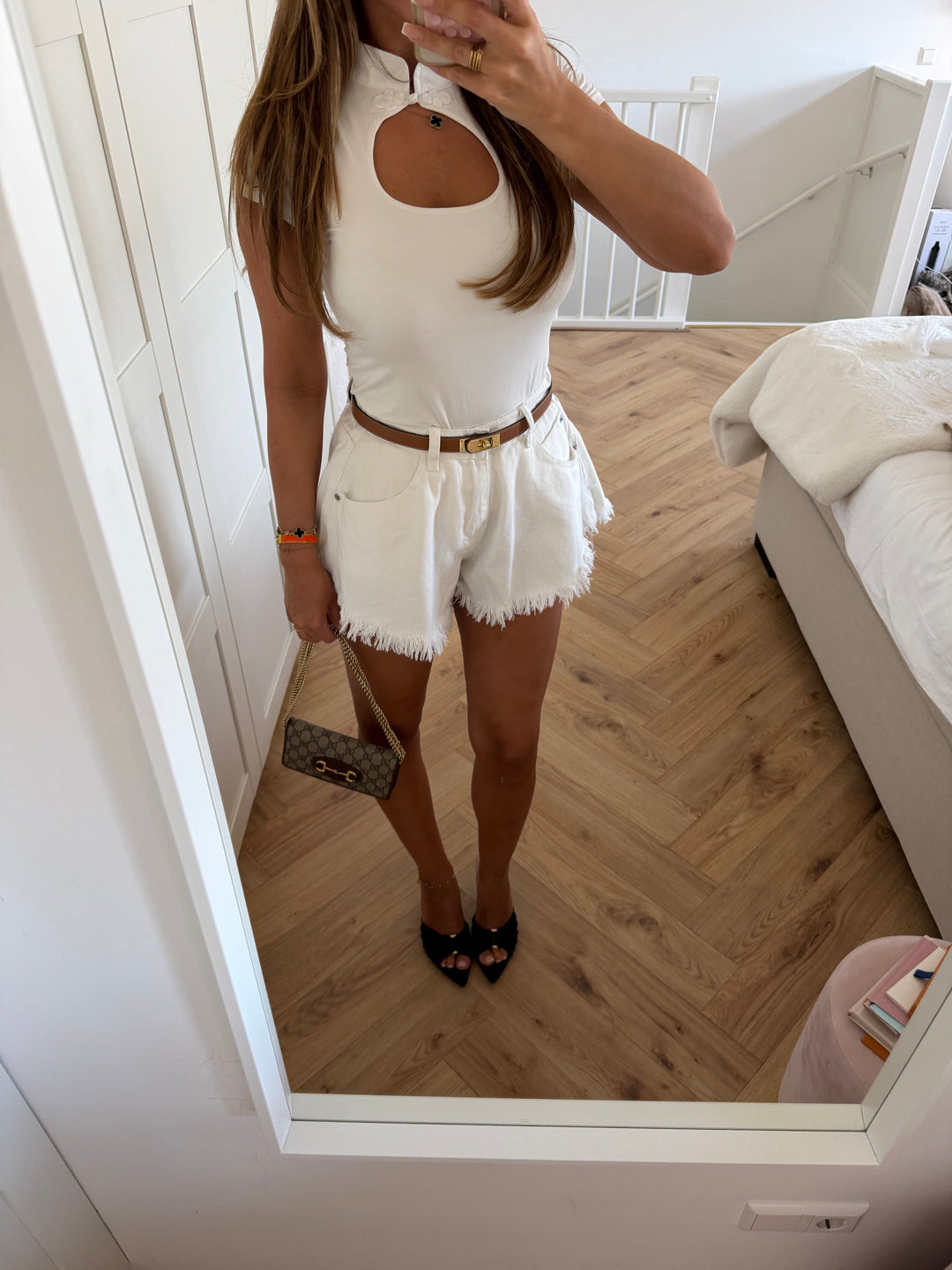Women's white mid-rise summer shorts
