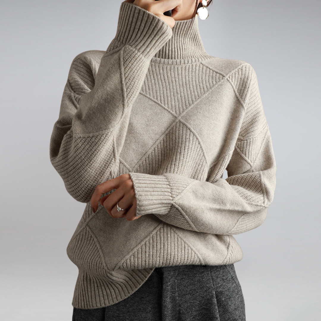 Women's geometric diamond turtleneck jumper with long sleeves and ribbed trims