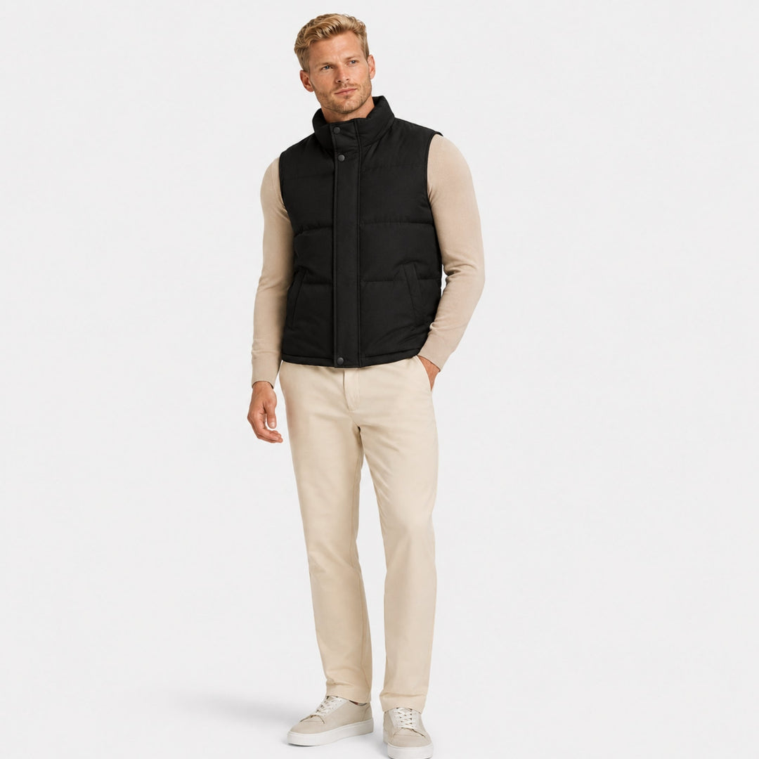 Men's quilted puffer gilet with funnel neck and front pockets