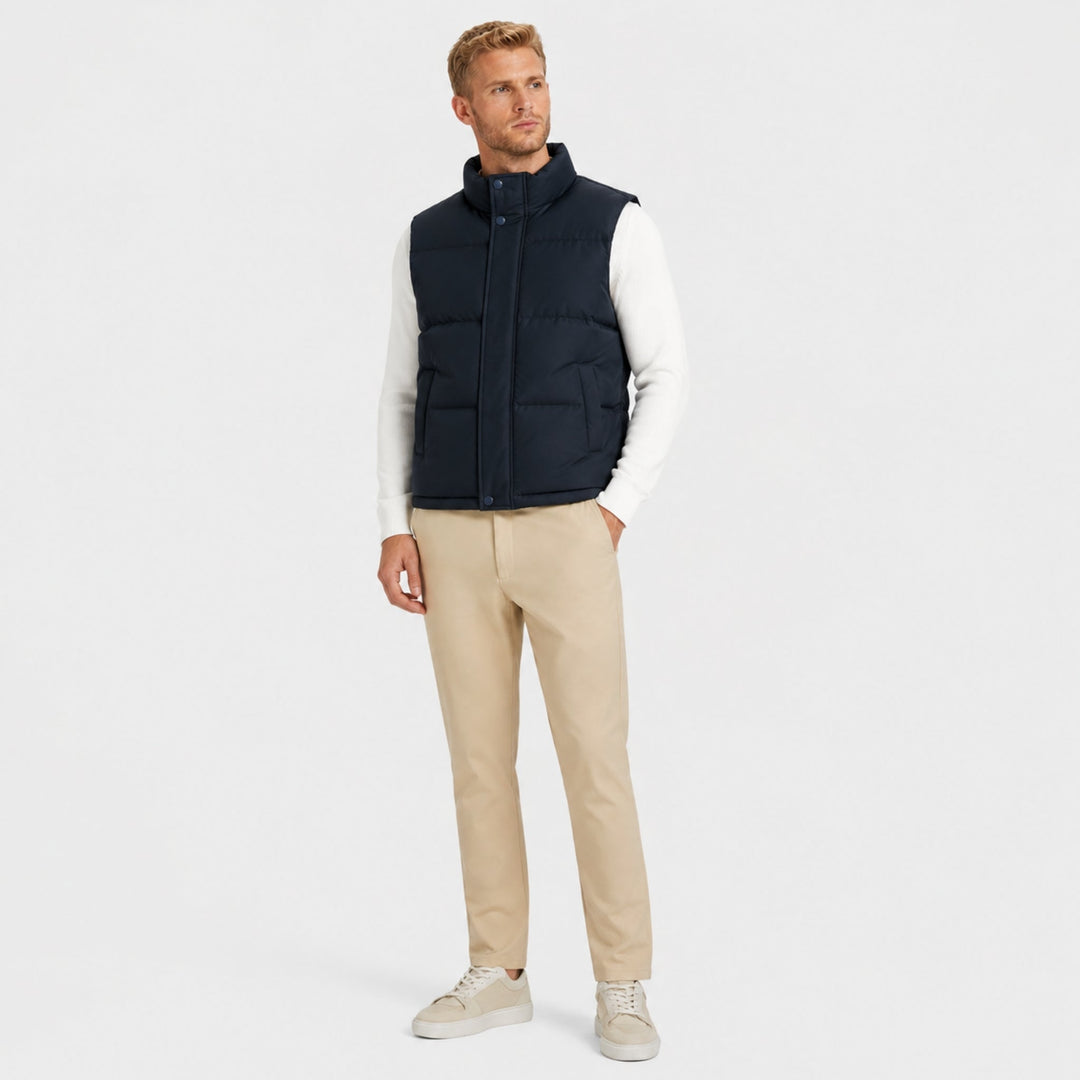 Men's quilted puffer gilet with funnel neck and front pockets