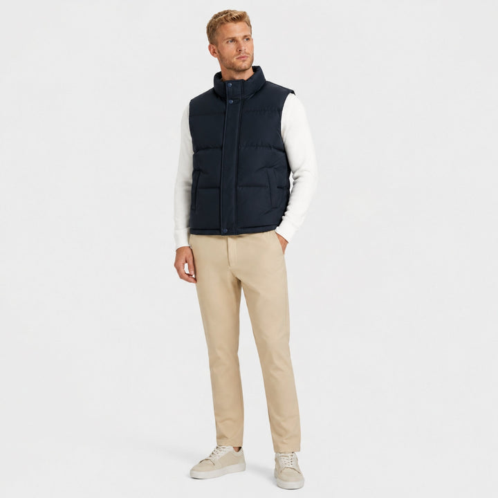 Men's quilted puffer gilet with funnel neck and front pockets