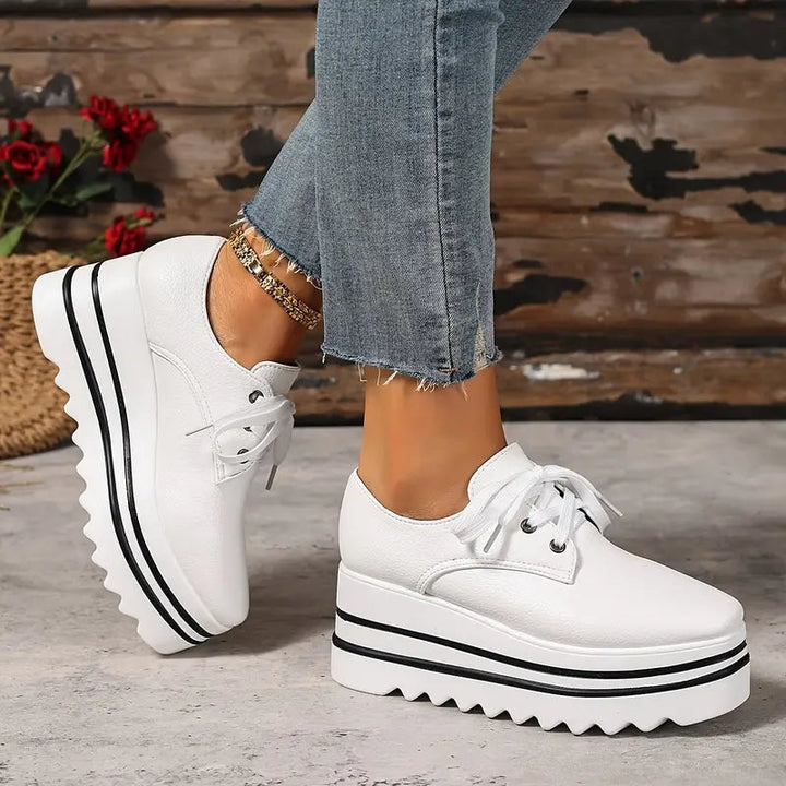Breka | Orthopaedic Sneakers - Image 4