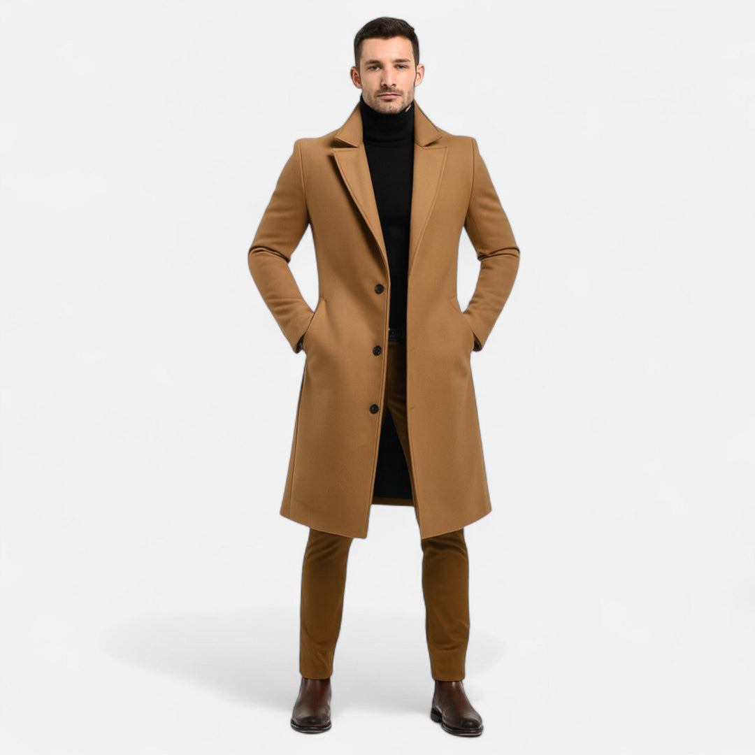 Men's hooded puffer coat with quilted panels and front pockets