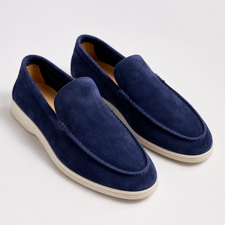 Men's round-toe slip-on loafers with flat contrasting soles