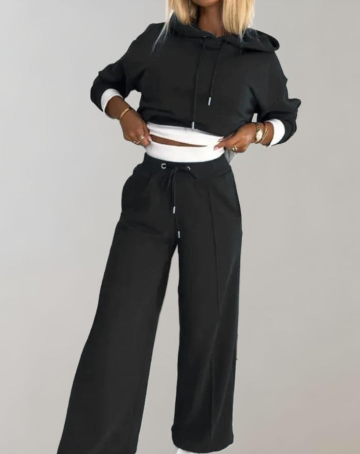 Women's cropped hooded sweatshirt and wide-leg trousers set