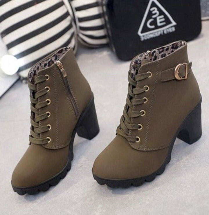 Women's lace-up ankle boots with block heels, side zips and ridged soles