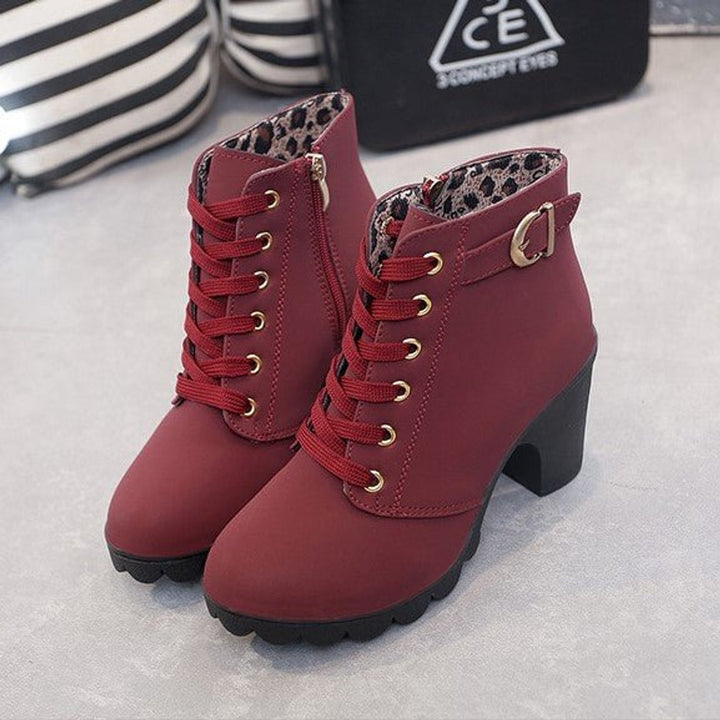 Women's lace-up ankle boots with block heels, side zips and ridged soles