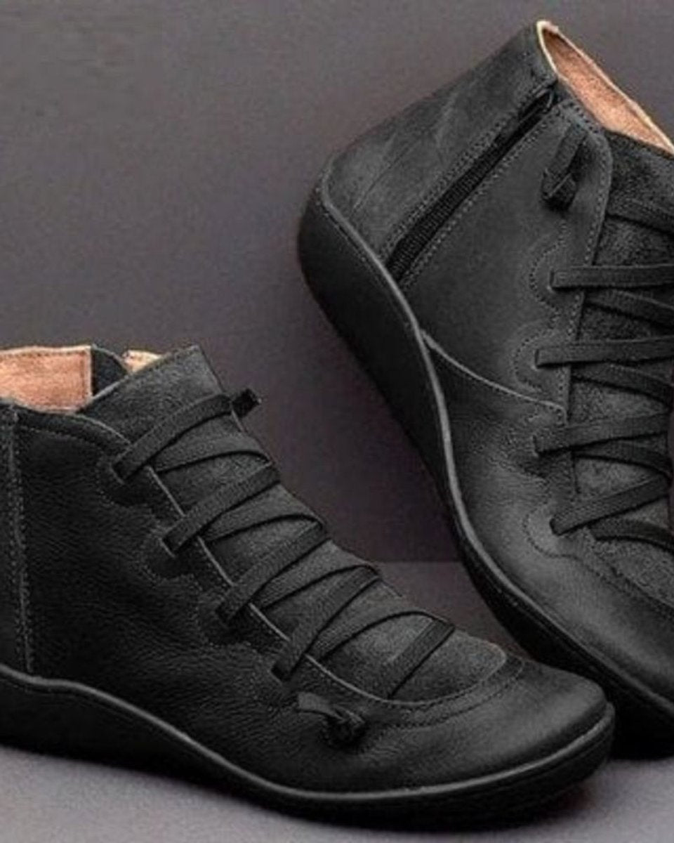 Women's lace-up ankle boots with side zipper and flat sole