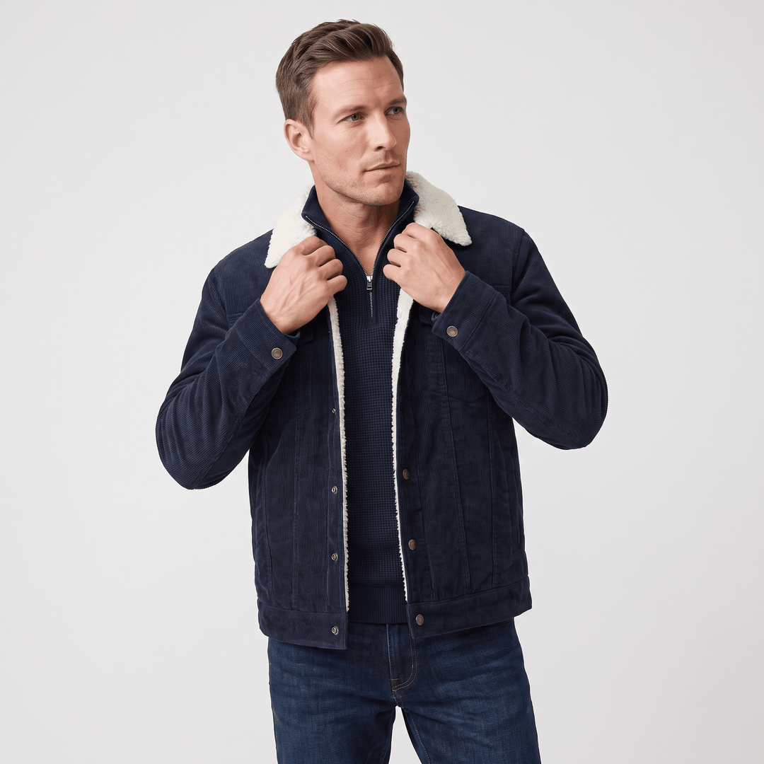 Men's corduroy jacket with contrasting sherpa collar and snap front