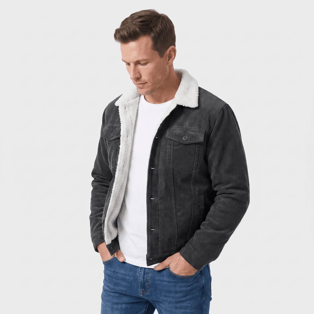 Men's corduroy jacket with contrasting sherpa collar and snap front