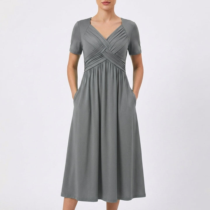 Women's Midi Dress — V-Neck Short Sleeve Ruched Summer Day Dress