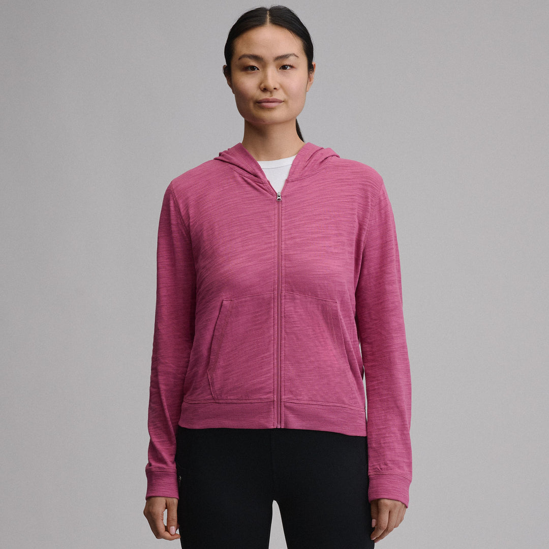 Women's hooded full-zip sweatshirt with long sleeves and front pockets