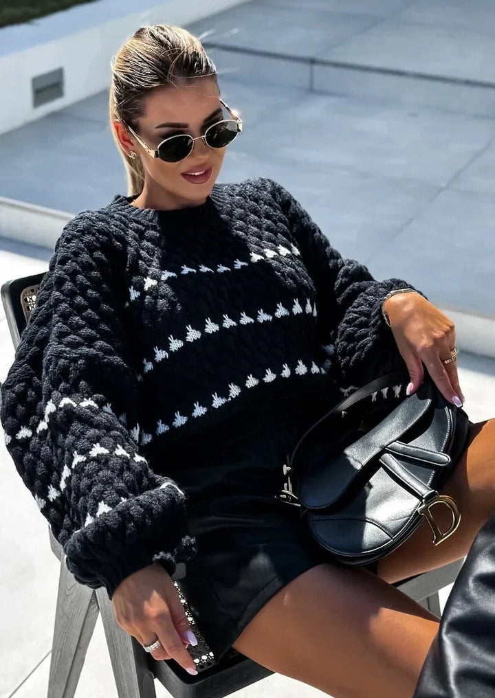 Women's geometric pattern crew neck jumper with long sleeves