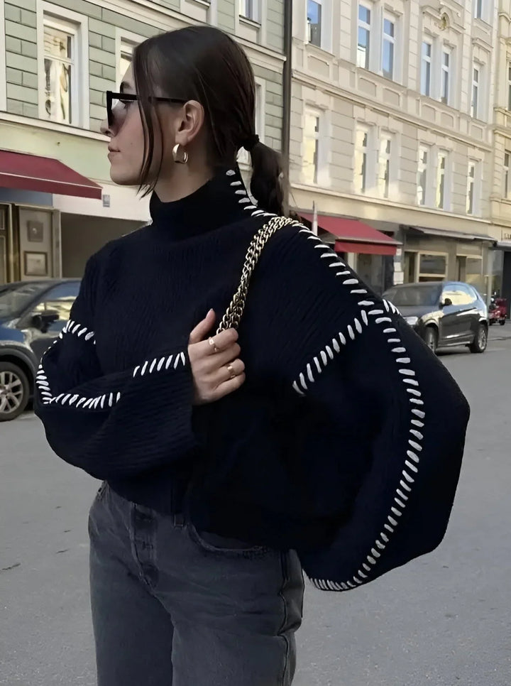 Women's knitted jumper with contrasting stitch trim, crew neck and long sleeves