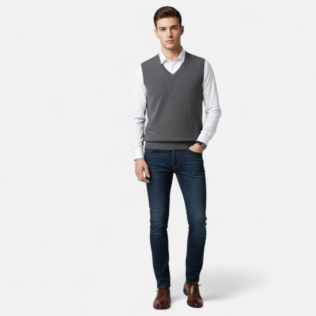 Men's plain sleeveless V-neck sweater vest with ribbed trims