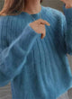 Women's ribbed crew neck jumper with long sleeves and relaxed hip-length fit