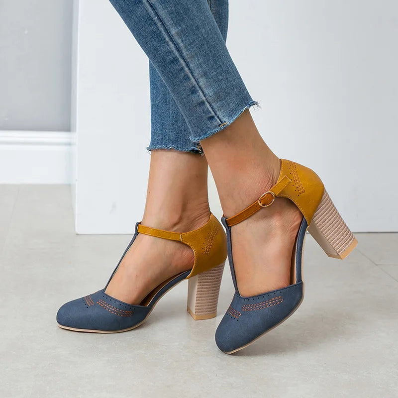 Alivia | Orthopaedic Heeled Shoes - Image 3