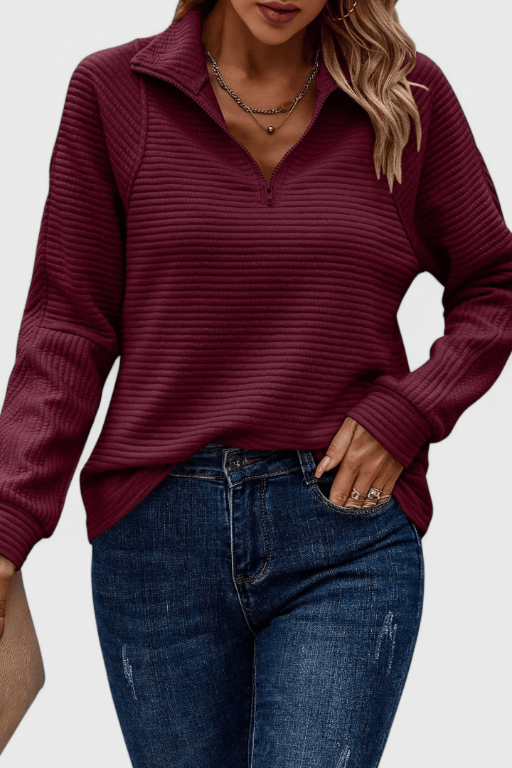 Women's ribbed quarter-zip jumper with mock neckline and long sleeves