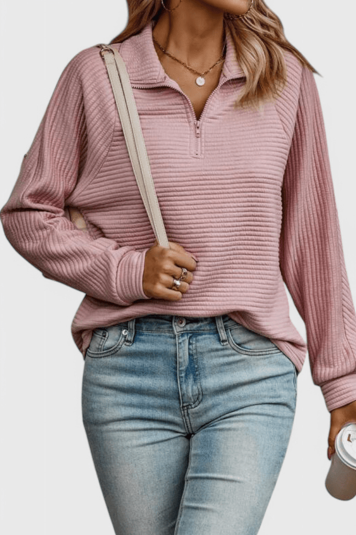 Women's ribbed quarter-zip jumper with mock neckline and long sleeves