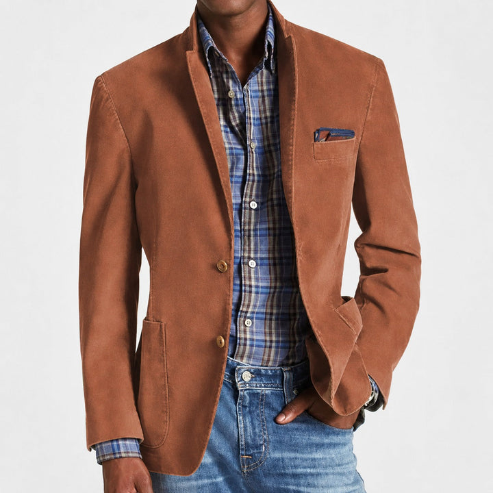 Men's single-breasted blazer with notched lapels, long sleeves and patch pockets