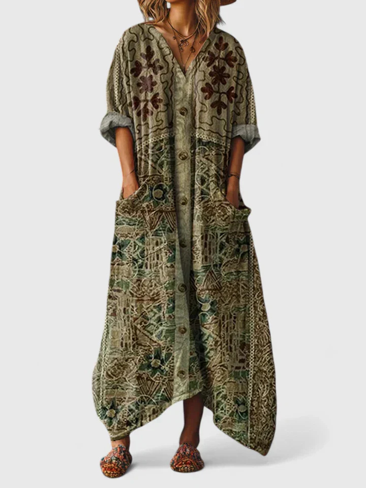 Women's boho floral print maxi dress with V-neckline, three-quarter sleeves and front pockets